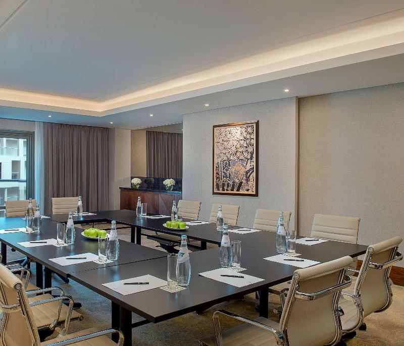 Hilton Doha The Pearl - Genel