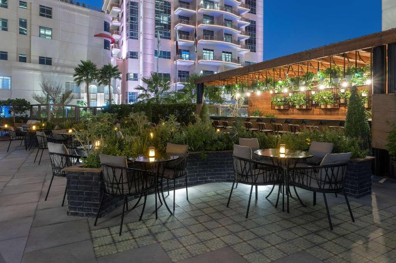 Hilton Doha The Pearl - Restoran