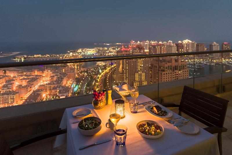 Hilton Doha The Pearl - Restoran