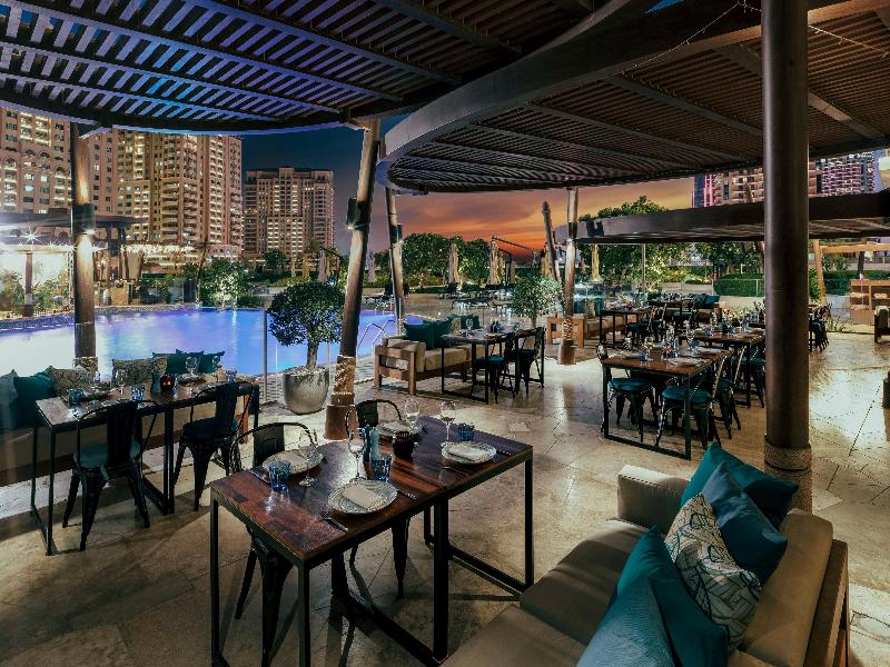 Hilton Doha The Pearl - Restoran