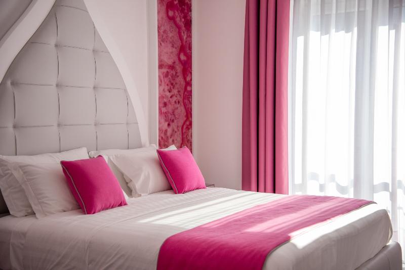 Diamond Suites - Oda