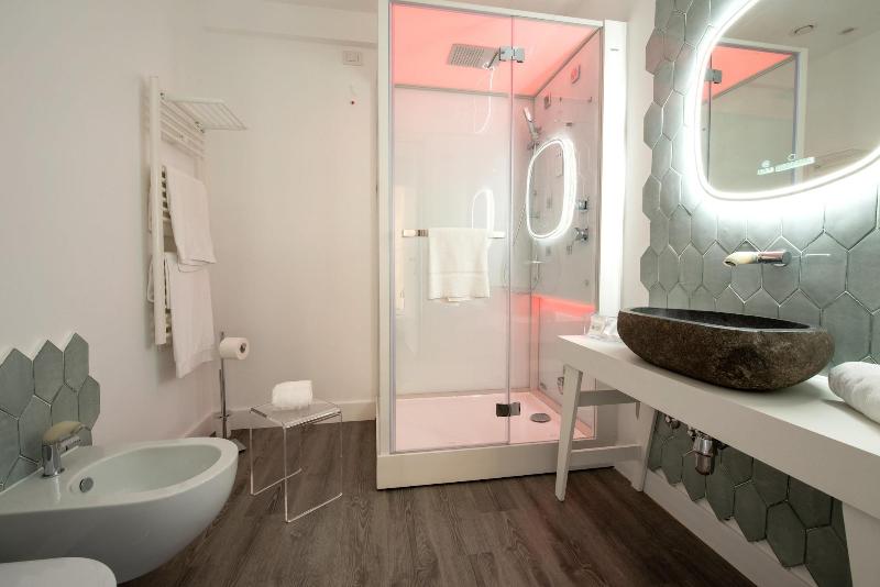 Diamond Suites - Oda