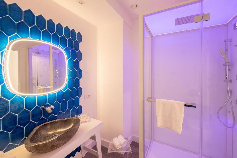 Diamond Suites - Oda