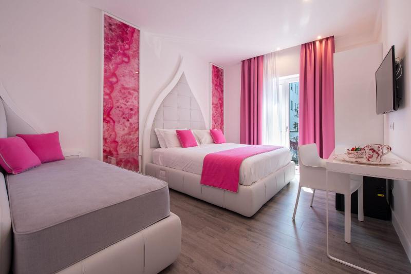Diamond Suites - Oda