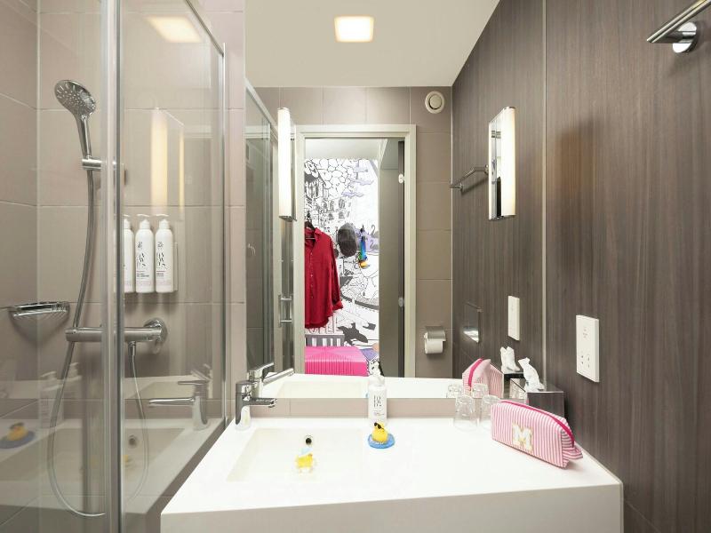 Moxy York - Oda
