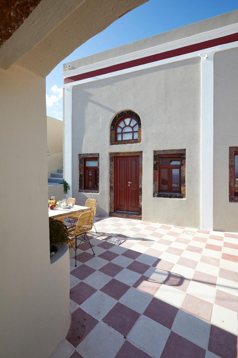 Nano Suites - Genel