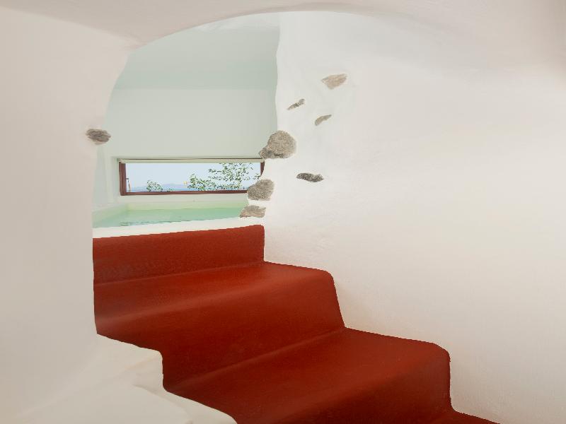 Nano Suites - Oda