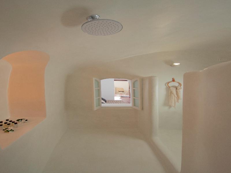 Nano Suites - Oda