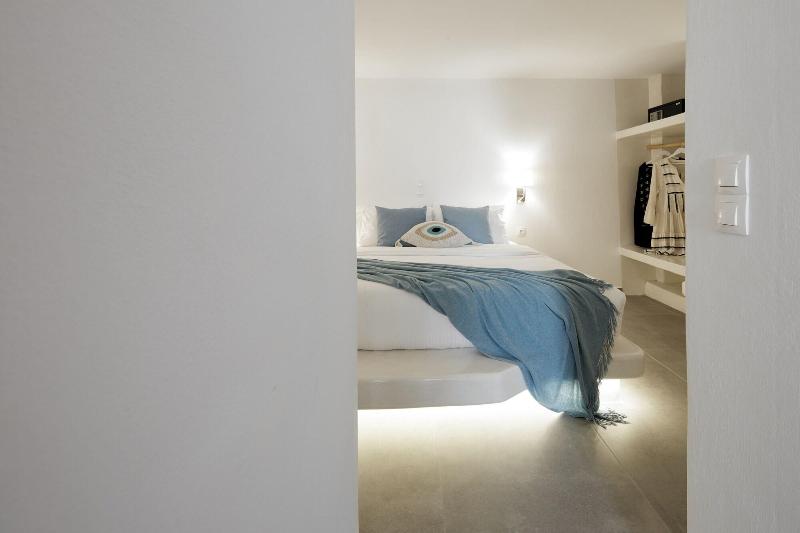 Nano Suites - Oda