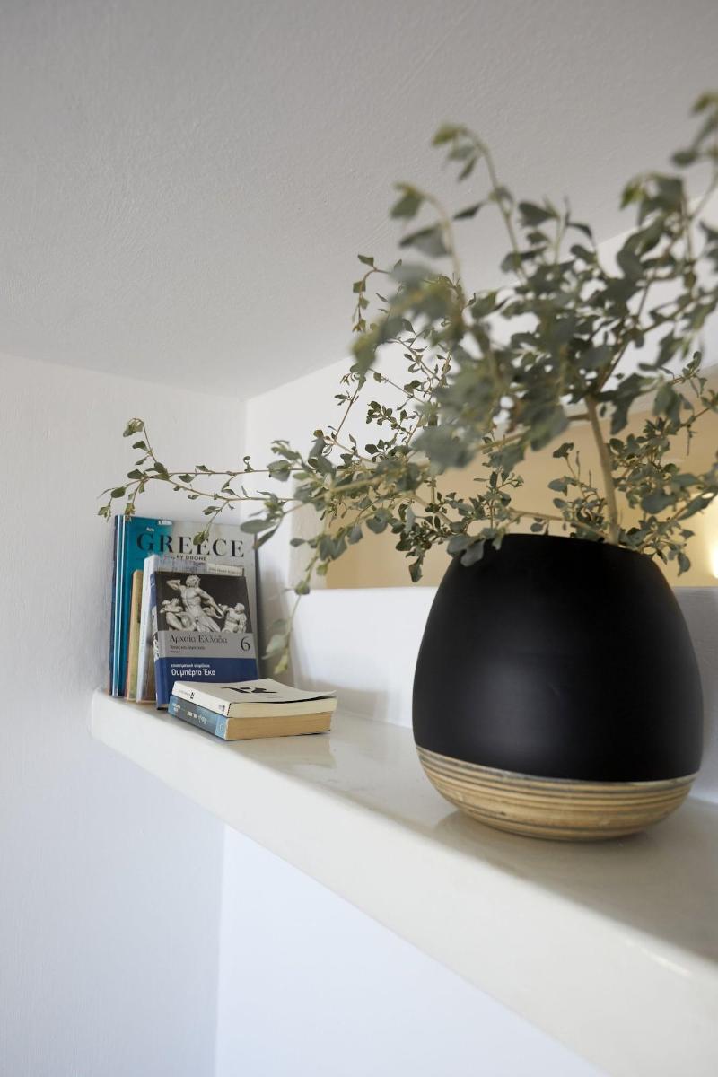 Nano Suites - Oda