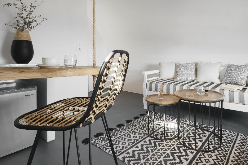 Nano Suites - Oda