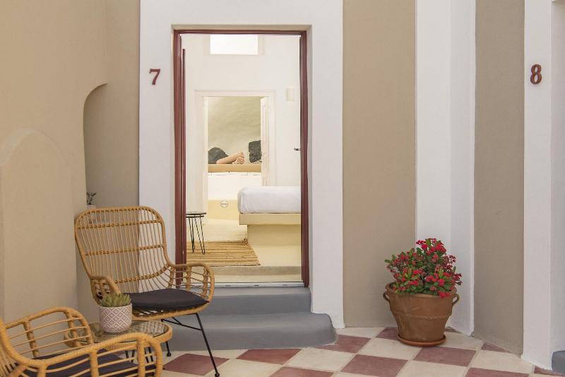 Nano Suites - Oda