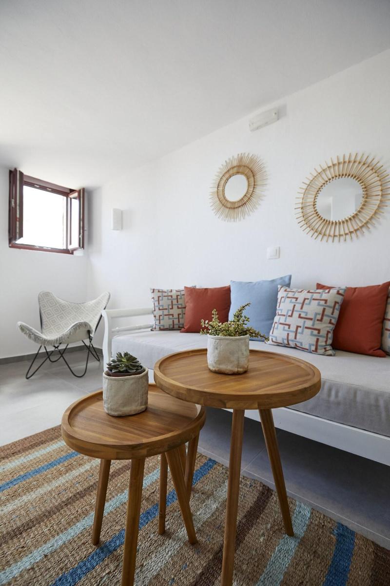 Nano Suites - Oda