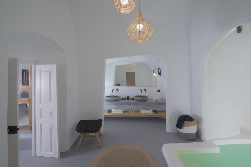 Nano Suites - Oda