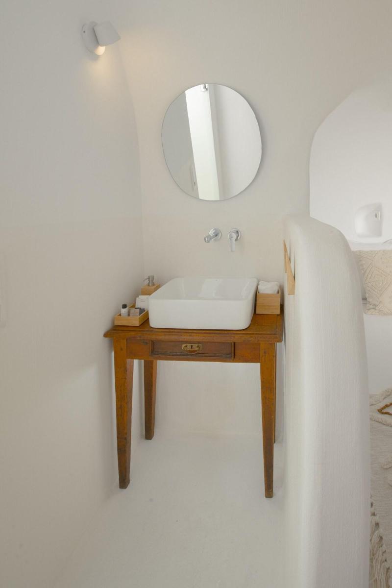 Nano Suites - Oda