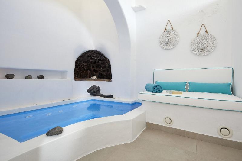 Nano Suites - Oda