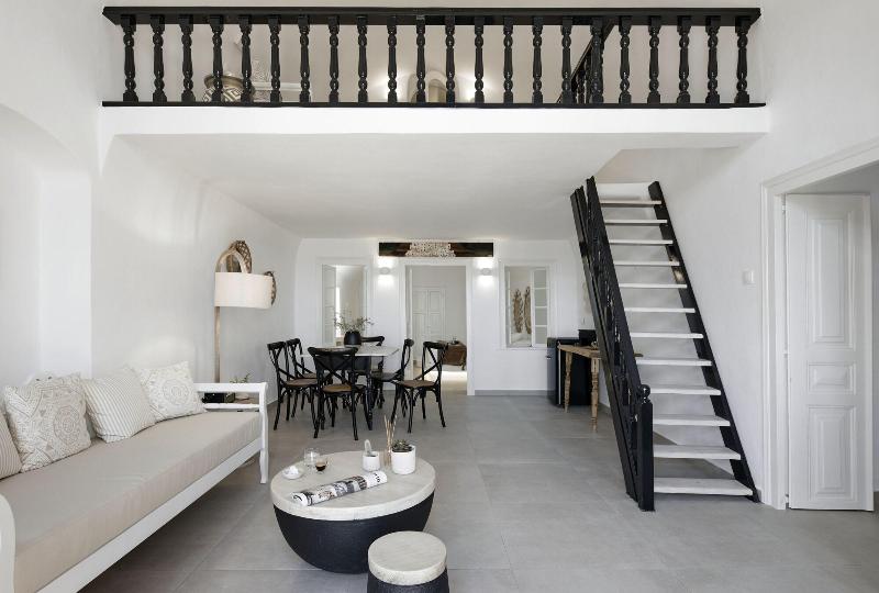 Nano Suites - Oda