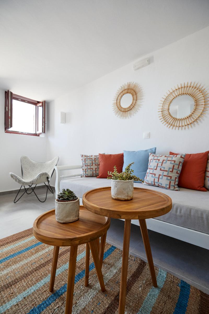 Nano Suites - Oda