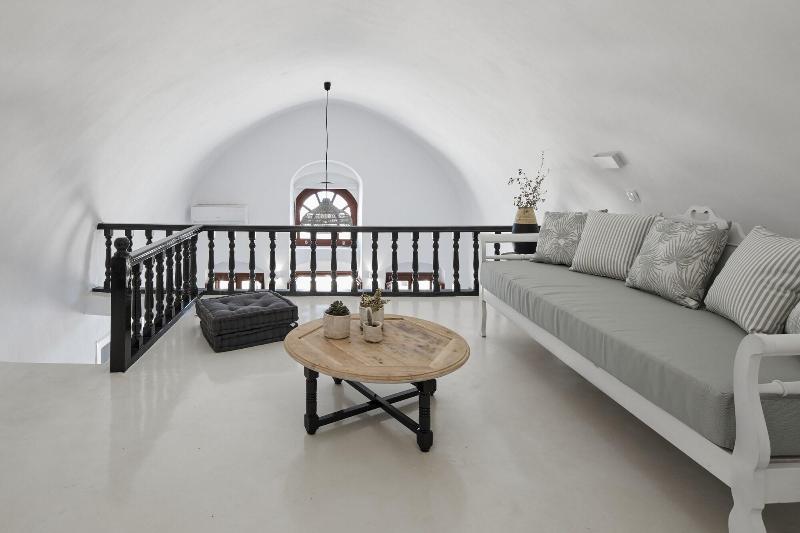 Nano Suites - Oda