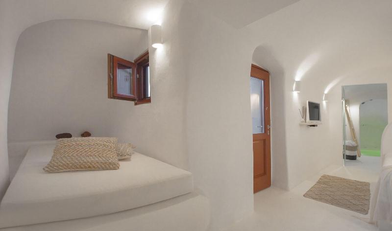 Nano Suites - Oda