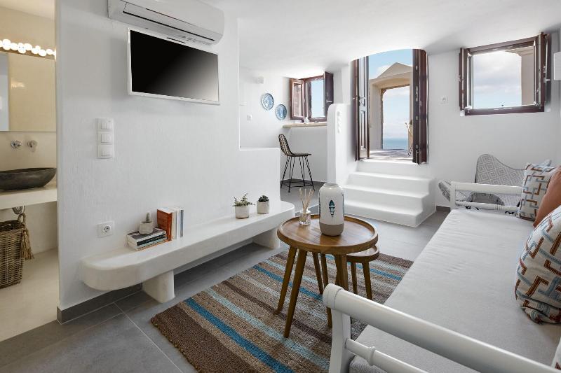 Nano Suites - Oda