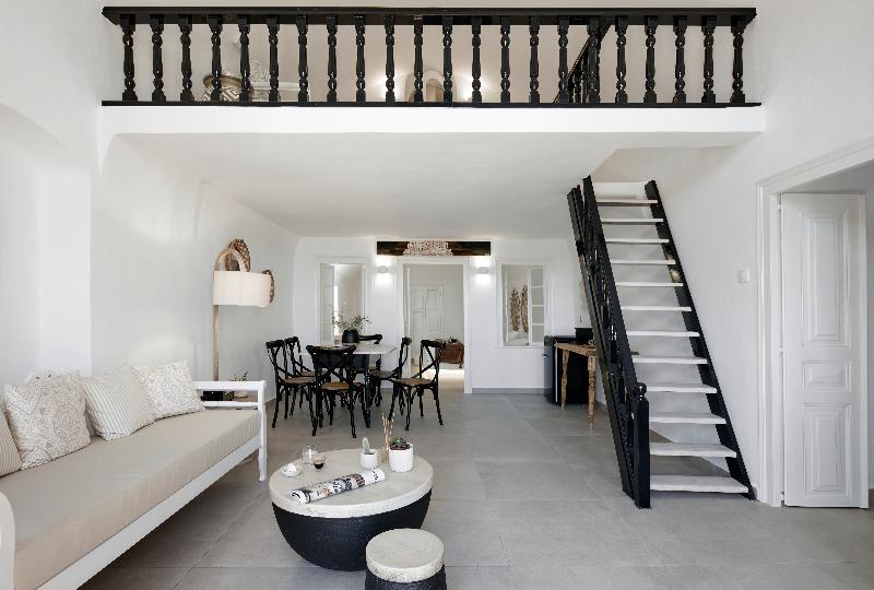 Nano Suites - Oda