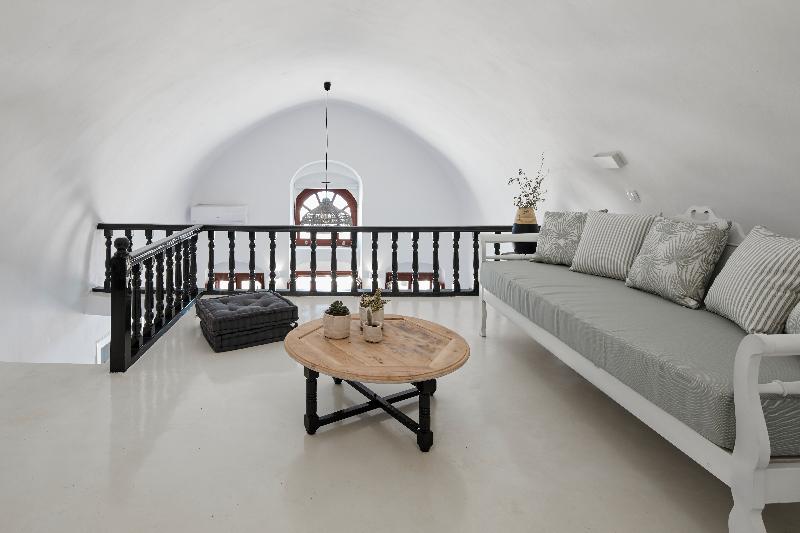Nano Suites - Oda