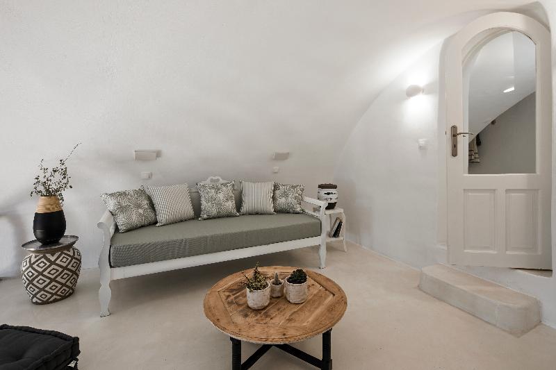 Nano Suites - Oda