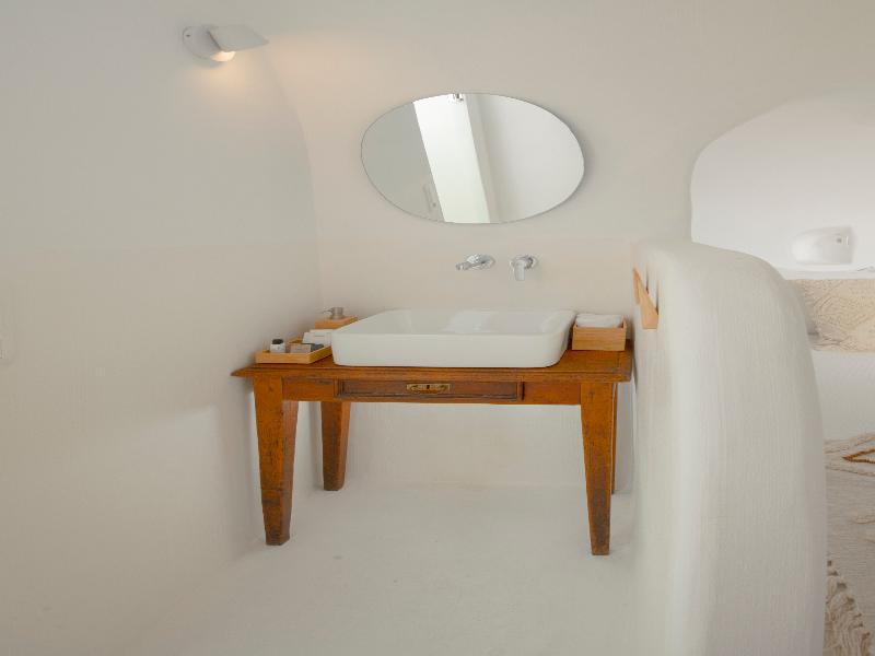 Nano Suites - Oda