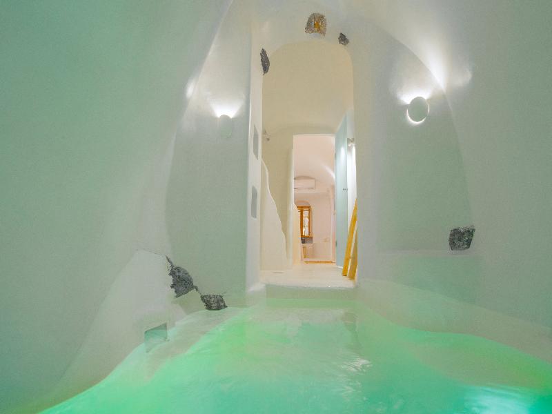 Nano Suites - Oda