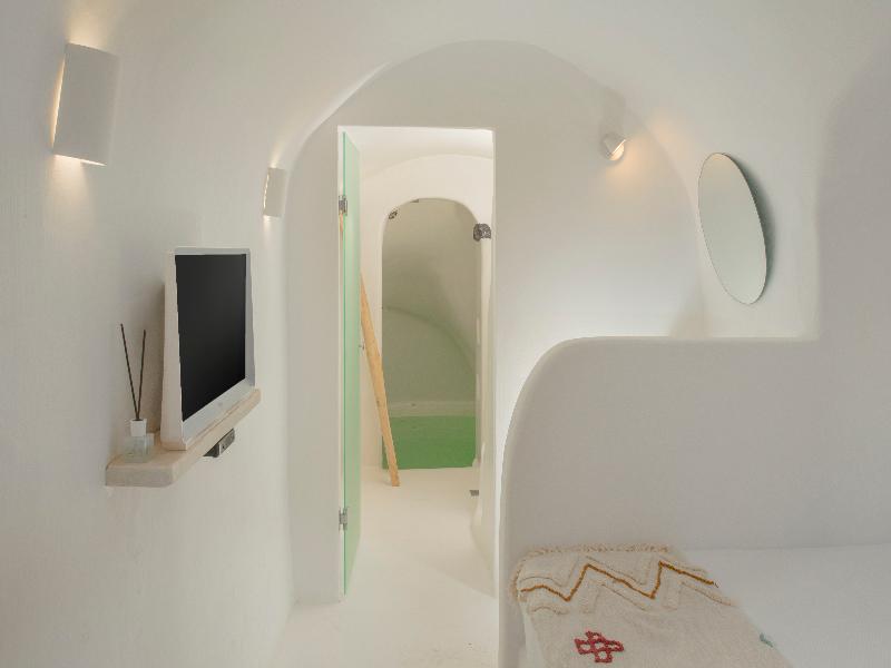 Nano Suites - Oda