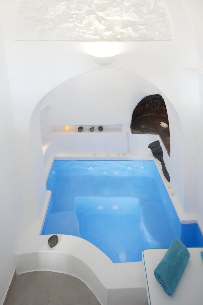 Nano Suites - Oda