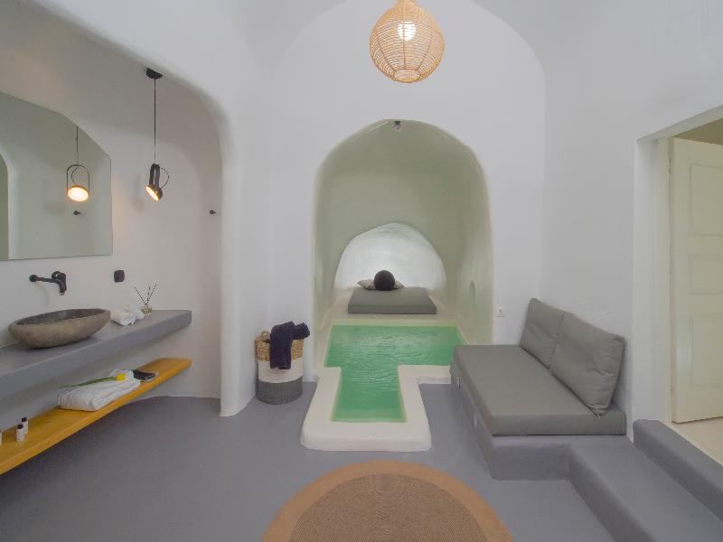 Nano Suites - Oda