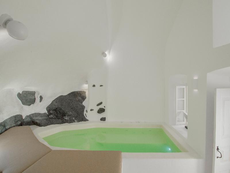 Nano Suites - Oda