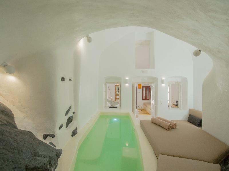 Nano Suites - Oda