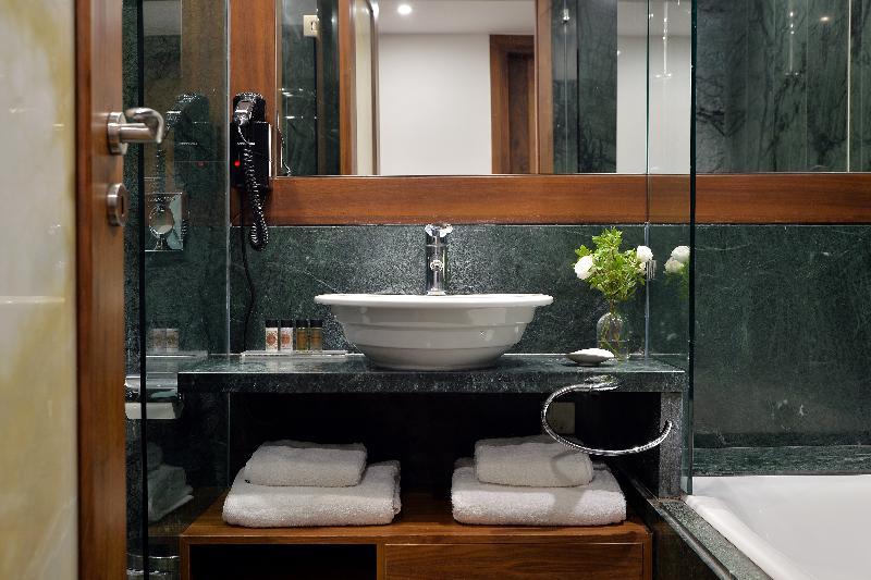 Athenaeum Eridanus Luxury Hotel - Oda