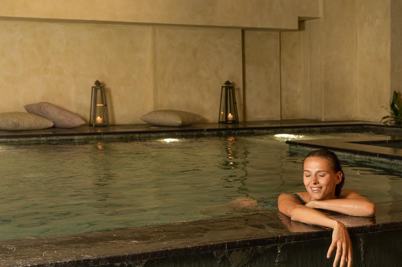 Athenaeum Eridanus Luxury Hotel - Havuz