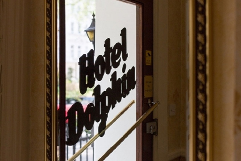 The Dolphin - London - Genel