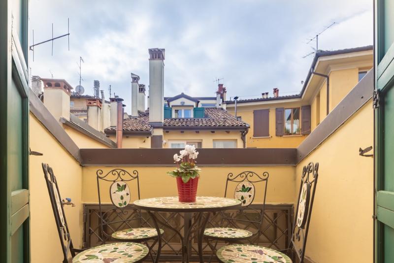 BolognaRoomscom - Santo Stefano Apartments - Lobi