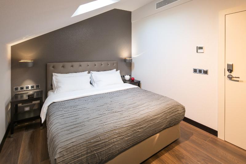 Quentin Prague Hotel - Oda