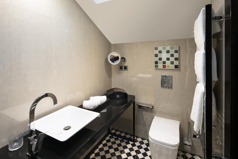 Quentin Prague Hotel - Oda