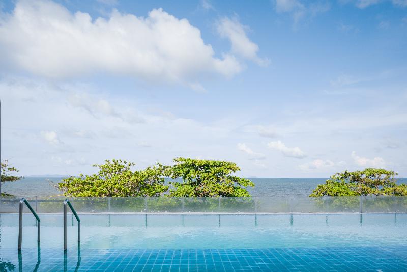 Jomtien Hisotel - Havuz