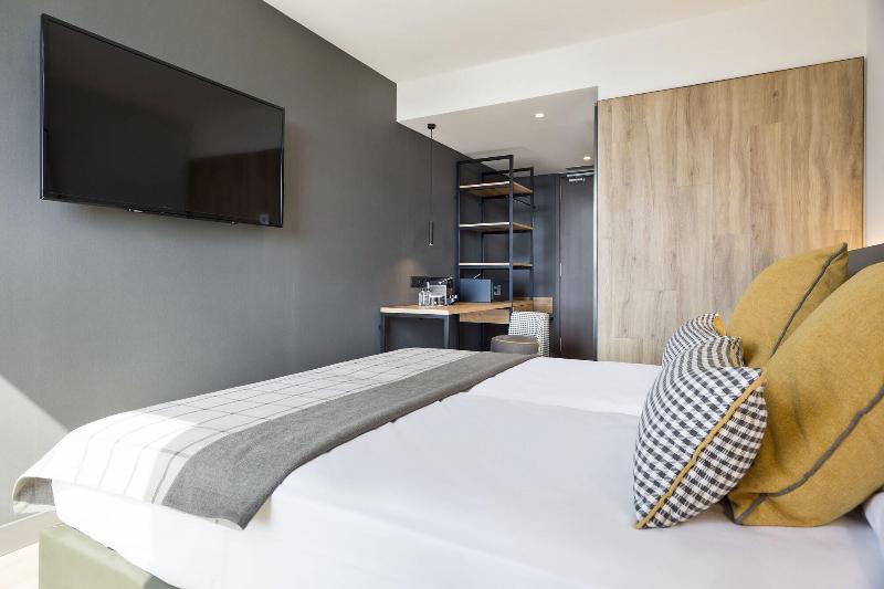 Hotel Acta Voraport - Oda