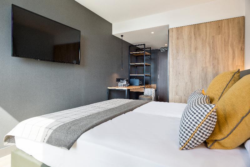 Hotel Acta Voraport - Oda