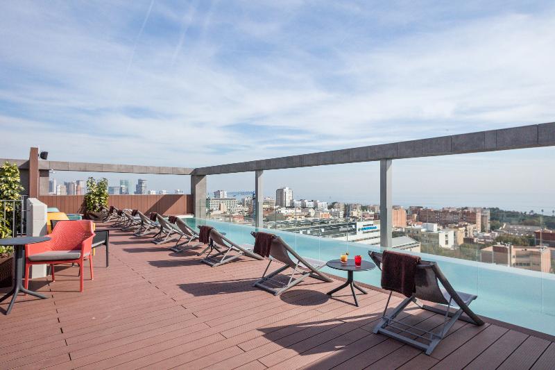 Hotel Acta Voraport - Havuz