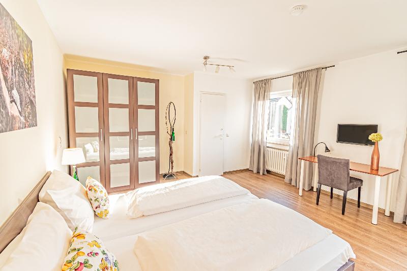 Weinhotel Ayler Kupp - Oda