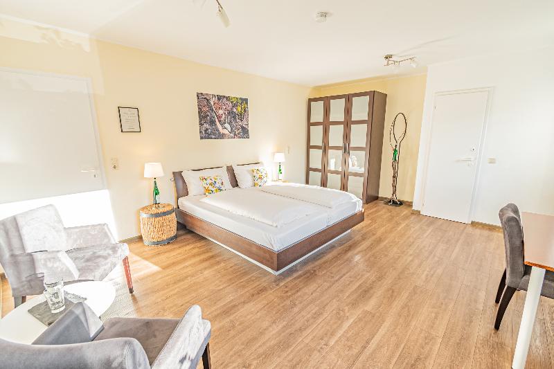 Weinhotel Ayler Kupp - Oda
