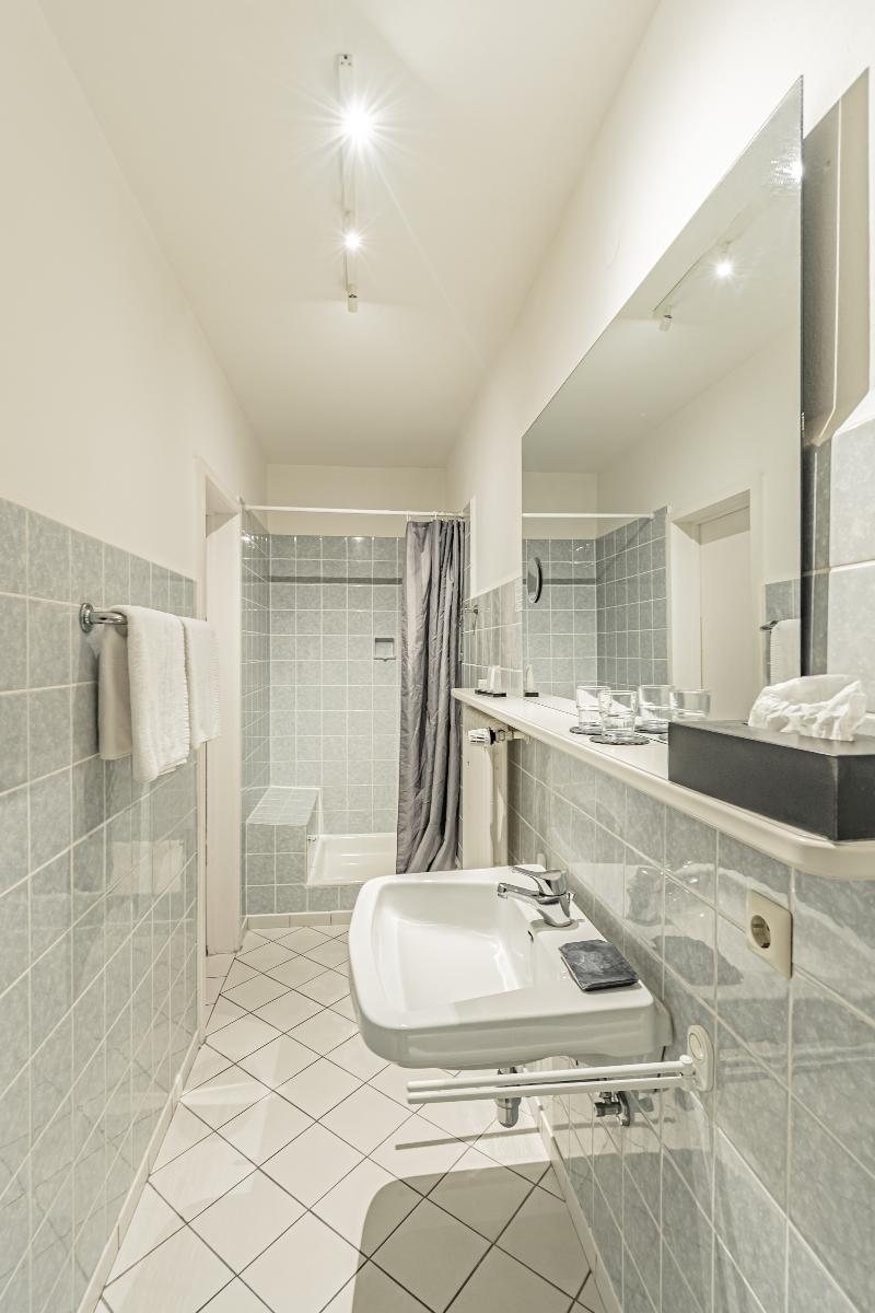 Weinhotel Ayler Kupp - Oda