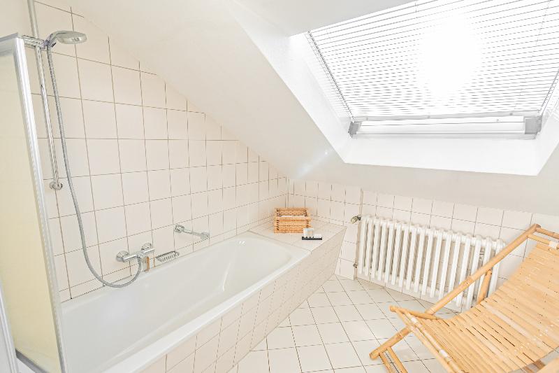 Weinhotel Ayler Kupp - Oda