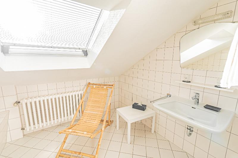 Weinhotel Ayler Kupp - Oda